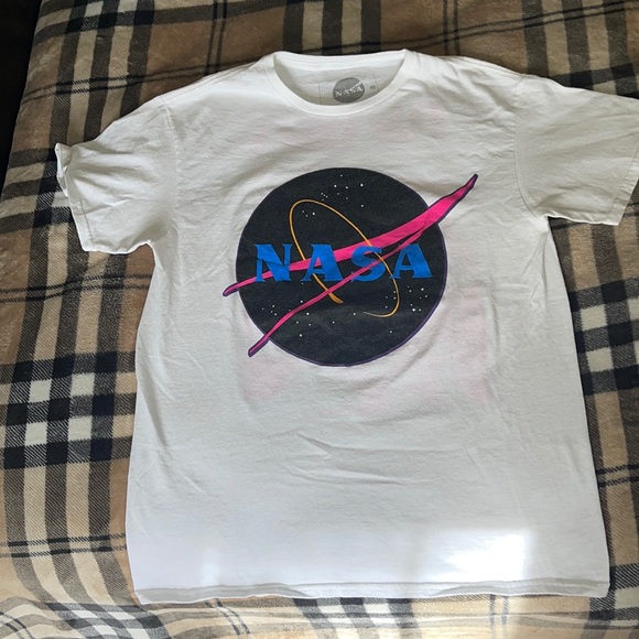 🔥🔥NASA SHIRT🔥🔥 - Picture 1 of 5